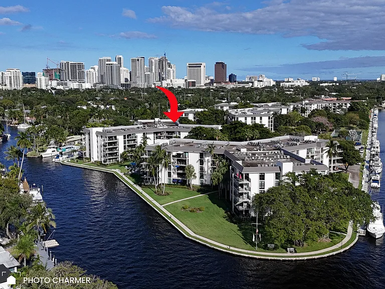 1301 River Reach Dr #111 — Photo 2