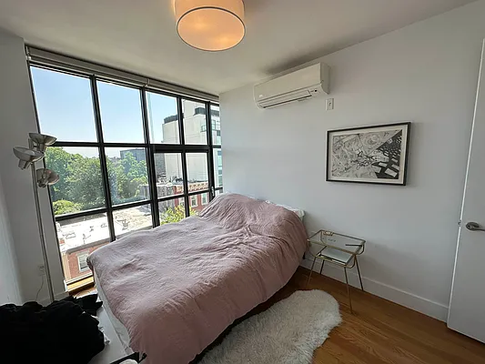 Rented by AYM NYC LLC | media 11