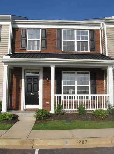 Townhouse Front