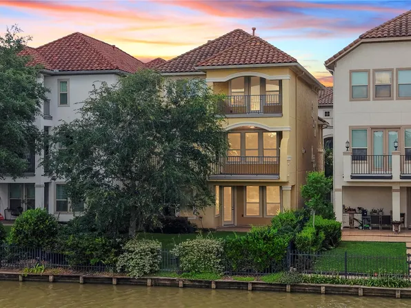 1014 Old Oyster Trl, Sugar Land, TX 77478