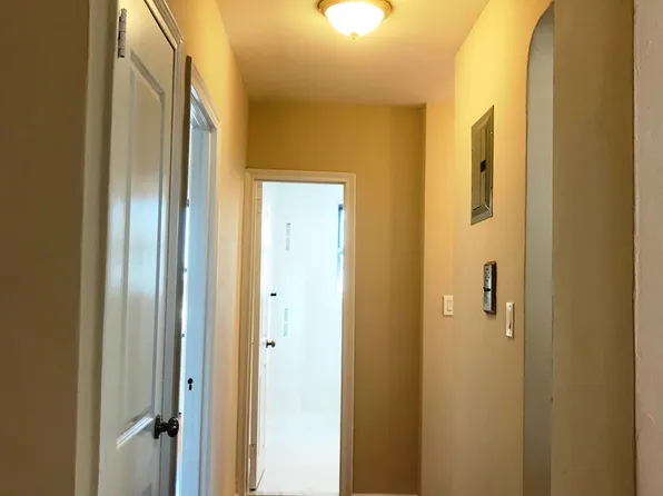 41-15 50th Avenue image 13 of 24