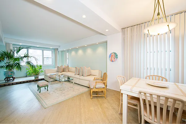 Sold by Stribling | media 13