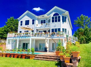 608 Bayside Dr, Stevensville, MD 21666