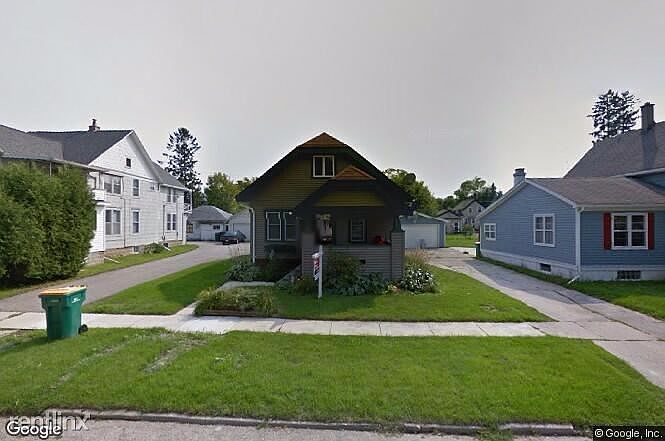 2nd image of 192 5th St