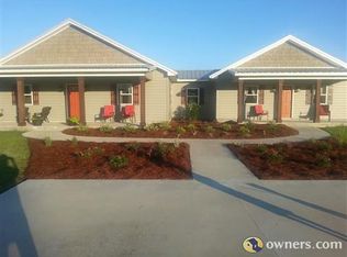 571 Nesbit Rd, Odum, GA 31555