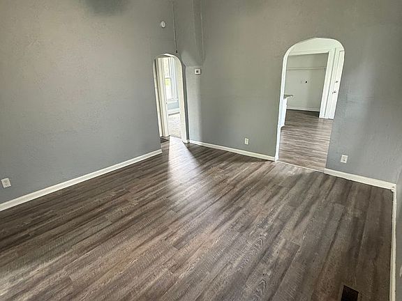 2nd image of 508 Howland Ave