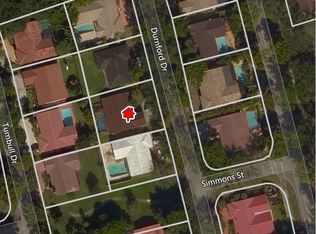 15410 Durnford Dr, Miami Lakes, FL 33014