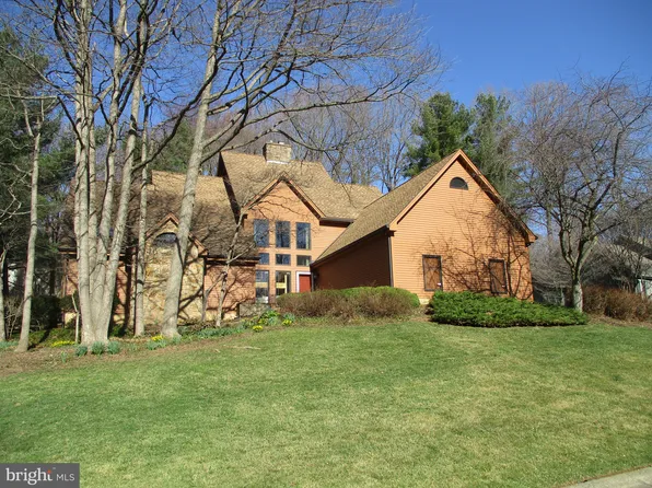 10 Creek Xing, Newark, DE 19711