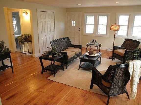 Upstairs Living Room