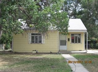 810 Macon St, Aurora, CO 80010