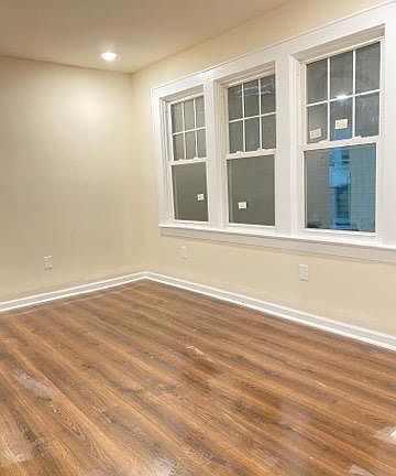 5th image of 321 Myrtle Ave Floor 1