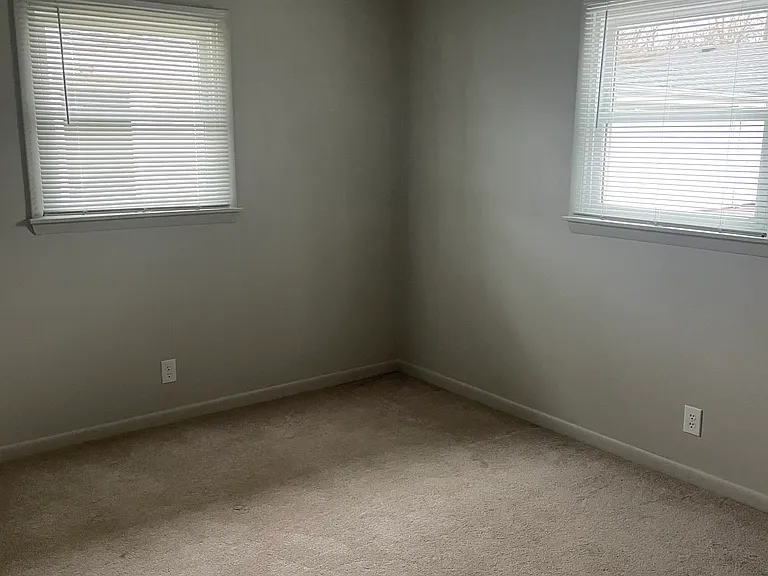 4612 W Garver Dr — Photo 12