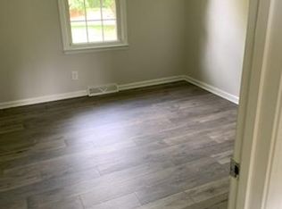 8012 Old McCullers Rd, Raleigh, NC 27603