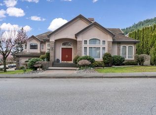 3073 Timber Ct, Coquitlam, BC V3E2Y8