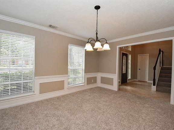 4th image of 7706 Knolls Lodge Ct