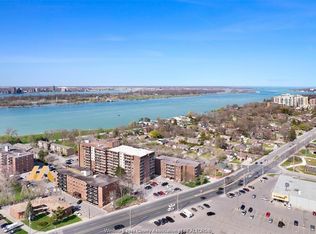3936 Wyandotte St E #211, Windsor, ON