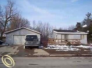 3280 Hogarth Ave, Flint, MI 48532