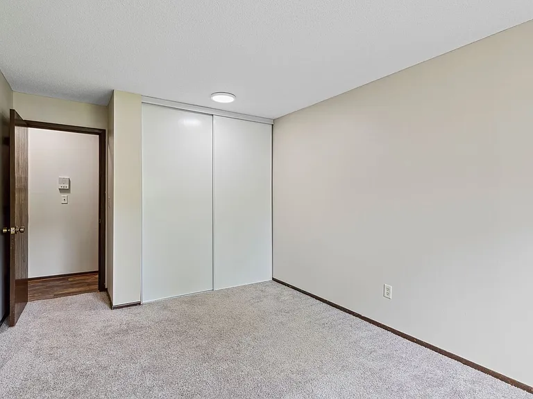 Eastgate Apartments — Photo 47