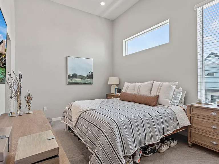 6768 Quivas Way — Photo 11