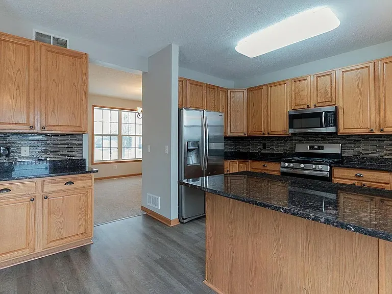8413 Lobelia Ct — Photo 11