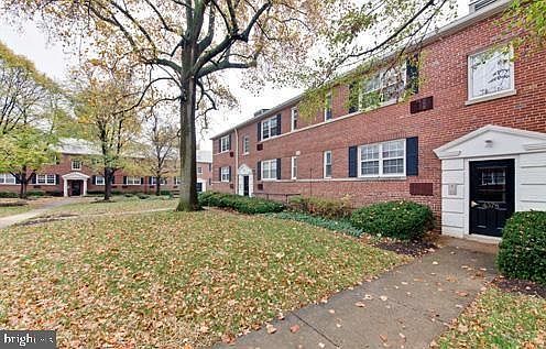 1st image of 4378 N Pershing Dr #43784