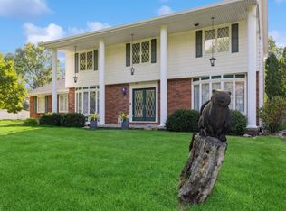 4026 Beaver Ave, Des Moines, IA 50310