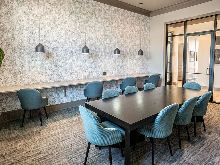 Grand Island Apartments — Photo 17