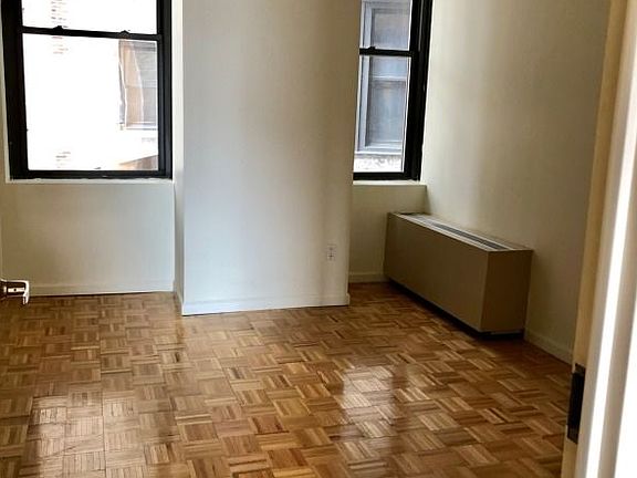 5th image of 15 Park Row APT 15B