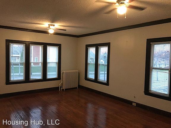 2nd image of 1615 Lowry Ave N #4