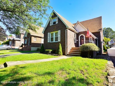 44 Forest Rd, Staten Island, NY, 10304