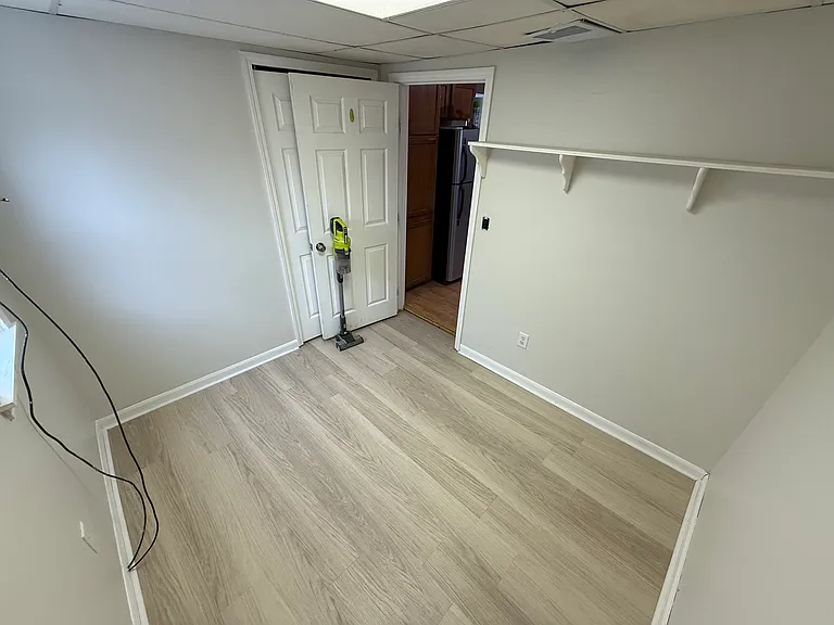 2680 Mott Ave — Photo 15