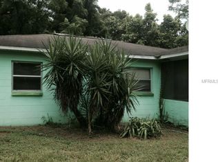 1132 N Kingsway Rd, Seffner, FL 33584