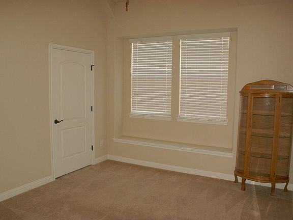 2nd image of 19509 Morgana Dr