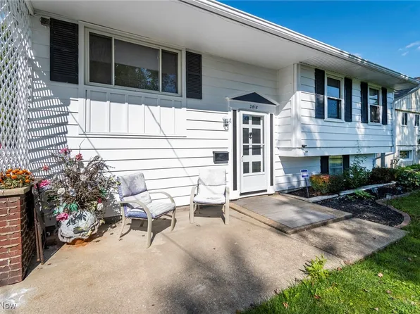 2818 Clearwater St NW, Warren, OH 44485