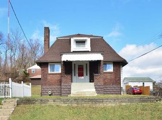 52 Radium St, Pittsburgh, PA 15214