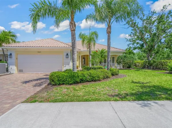 5821 Valente Pl, Sarasota, FL 34238