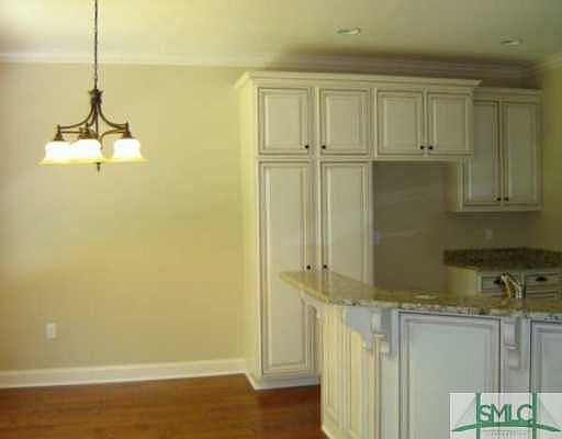 2nd image of 115 Settlers Pointe Drive