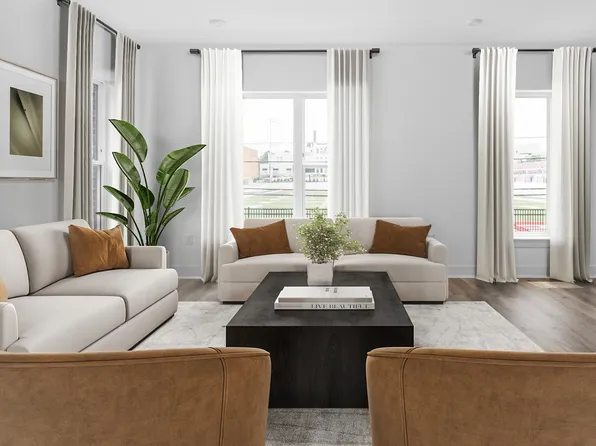 Chatham Balcony Plan, Everly