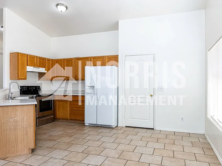 10493 W Arivaca Dr — Photo 14