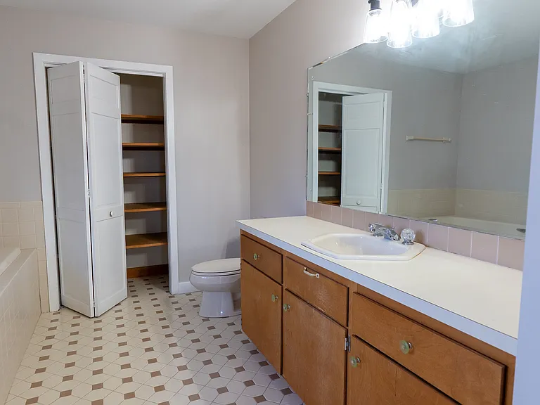 363 Blackstrap Rd — Photo 16