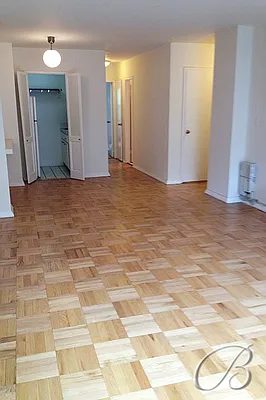 Rented by Bellmarc Realty | media 6