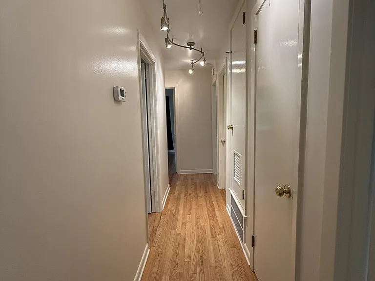 413 Harolds Dr NW — Photo 29