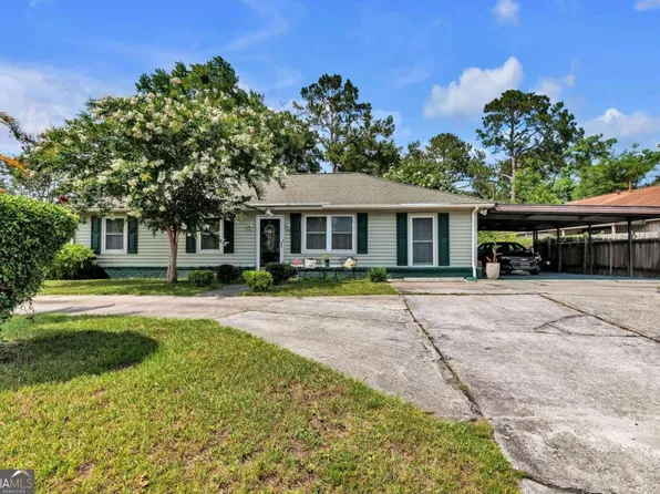 2301 Beaumont Dr, Savannah, GA 31406