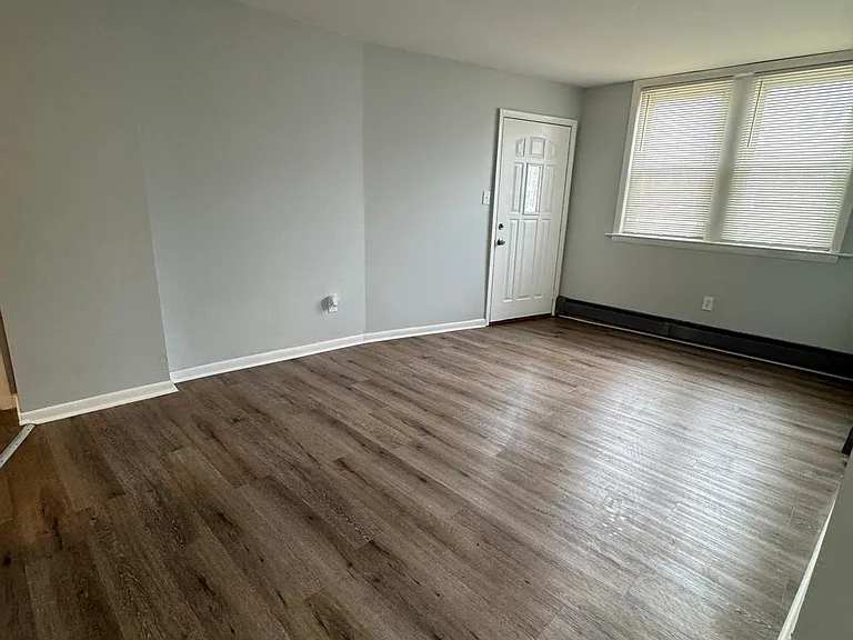 229 Clifton Ave #1 — Photo 10