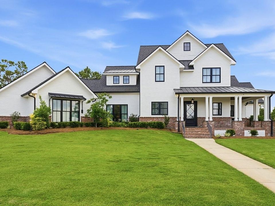 1st image of 3905 Palmetto Dr