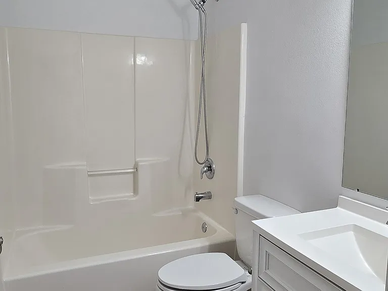 345 E Victor Cir #A — Photo 12