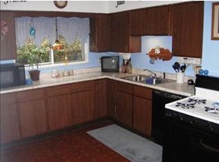 64 Rostock St, Pittsburgh, PA 15212