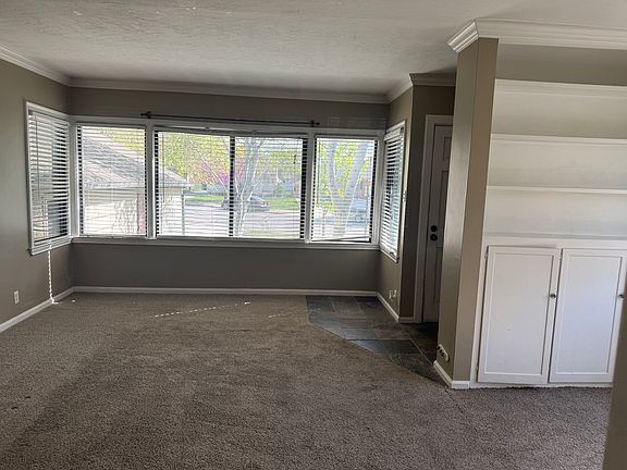 4th image of 1819 E Parleys Canyon Blvd