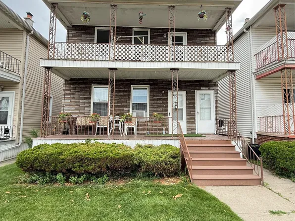 11375 Moran St, Hamtramck, MI 48212