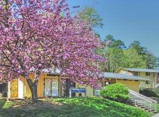 1253 Schaub Dr, Raleigh, NC 27606